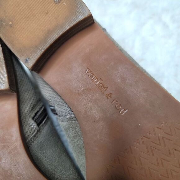 Violet and Red Suede Leather Taupe Booties - Picture 7 of 8